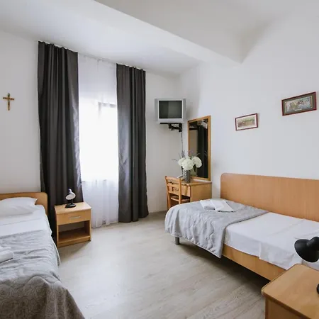 Dubrovnik Hotel 3*